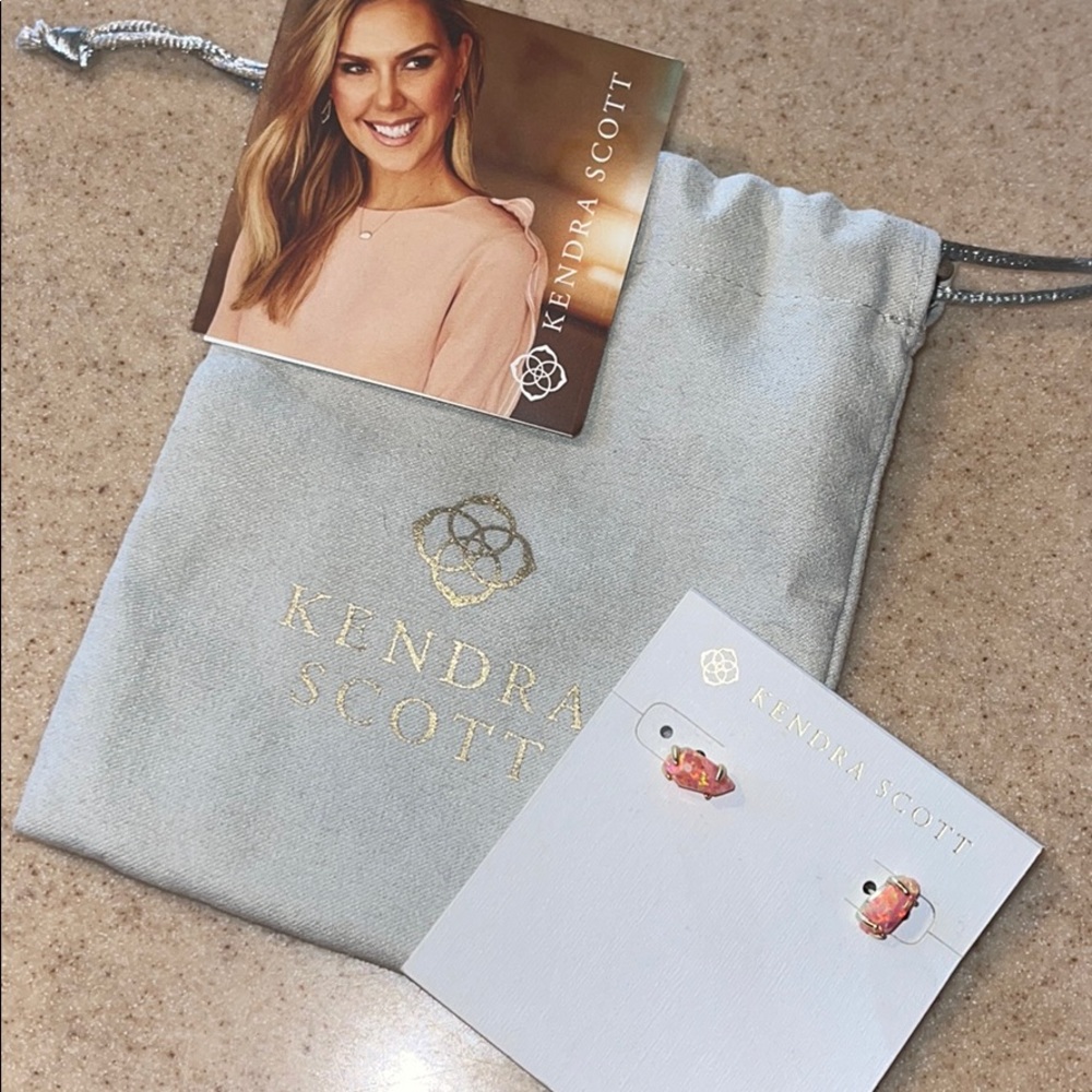 Kendra Scott stud earrings